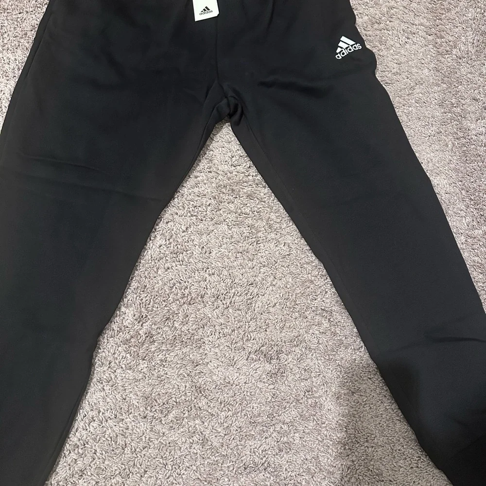 Adidas Men’s Cozy Pant XL Black Sweatpants - Picture 3 of 6